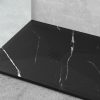 nadin-marble-szogletes-zuhanytalca-scene-nero-marquina-2